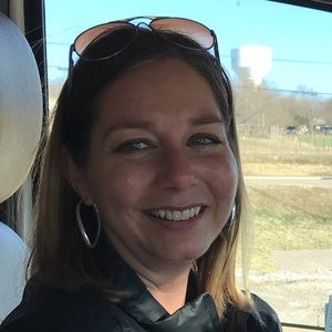 Meet your Posher, Jaye